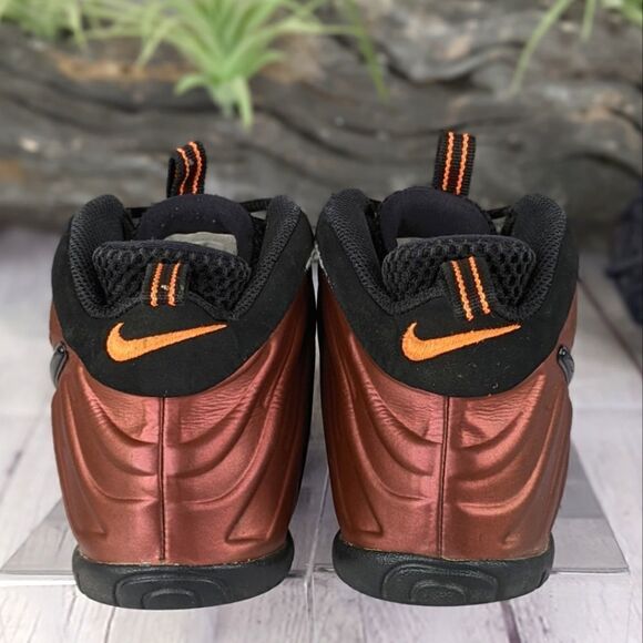 Nike Air Foamposite Pro Hyper Crimson Sneakers - Size 3Y - Picture 5 of 10